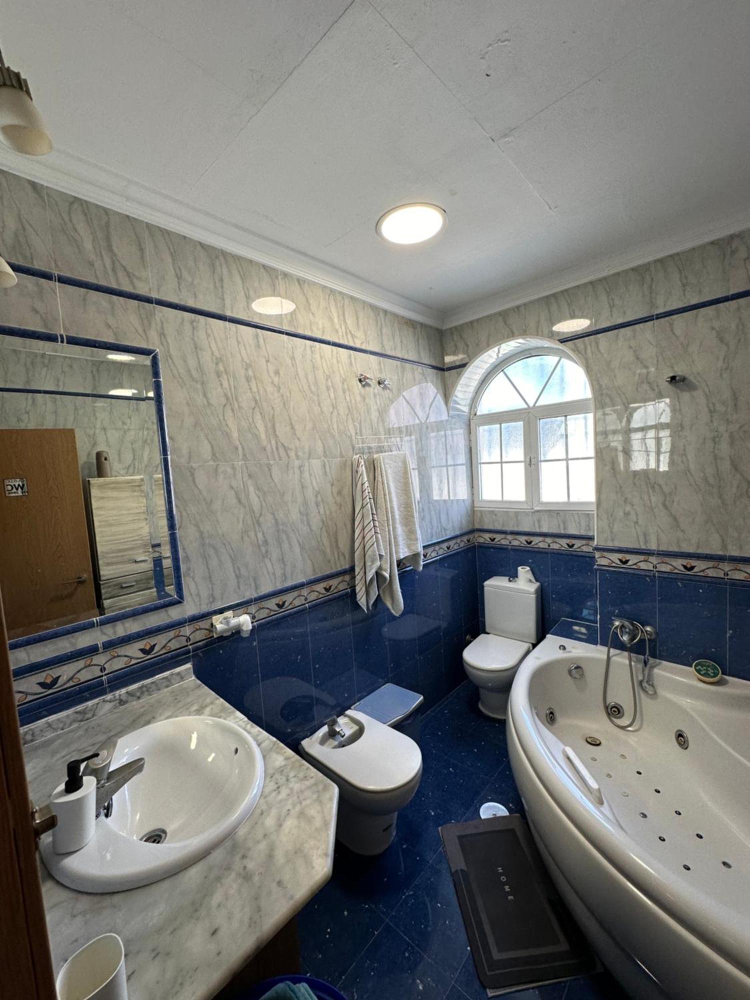Habitacion En Piso Compartido En Malaga Capital 外观 照片